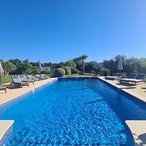 quinta-da-luz-a-luxury-boutique-bb.hotelaalgarve.com/